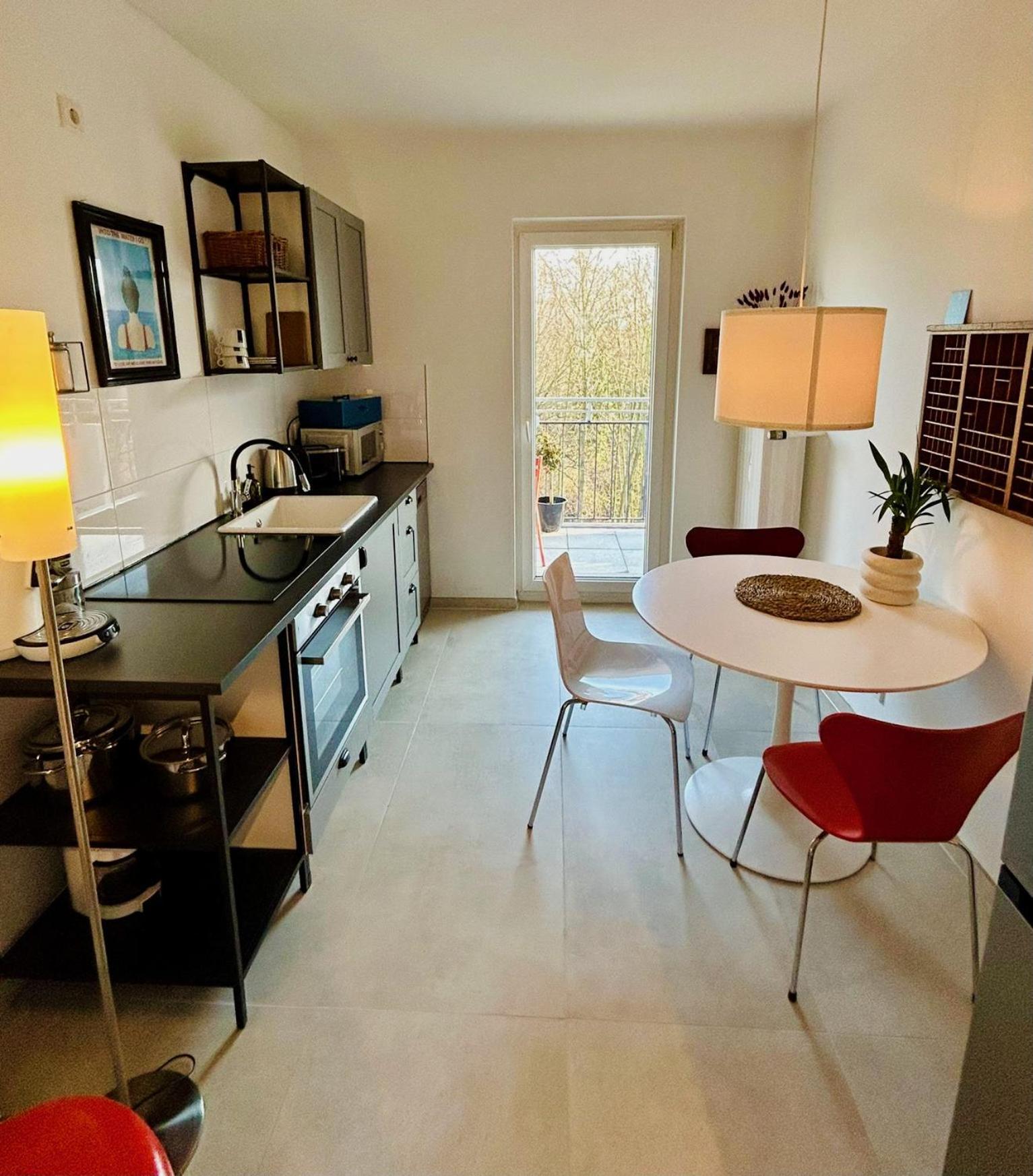 Feelslikehome - Wunderschoene Und Zentrale Wohnung Mit Balkon&Parkplatz Bochum Bagian luar foto